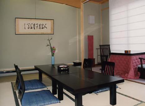 Ryori Ryokan Toriki Mijazu Szoba fotó